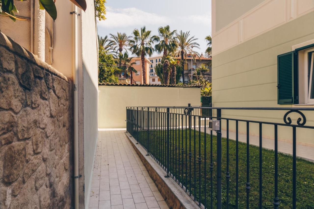 189 - Casa Bordighera Centro, 350Metri Dal Mare Lejlighed Eksteriør billede
